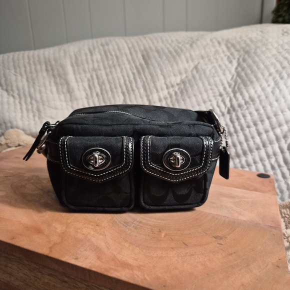 Coach Signature Hamptons Mini Satchel - Picture 8 of 11